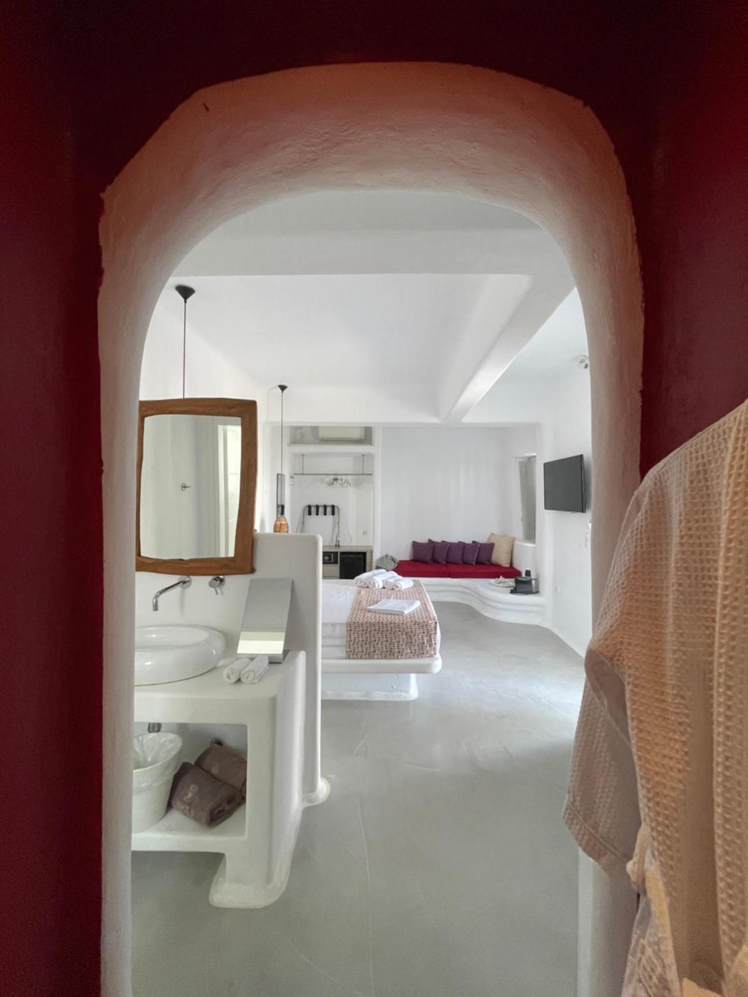 Angels Pillow Luxury Boutique Residence - Adults Only Náusza Kültér fotó